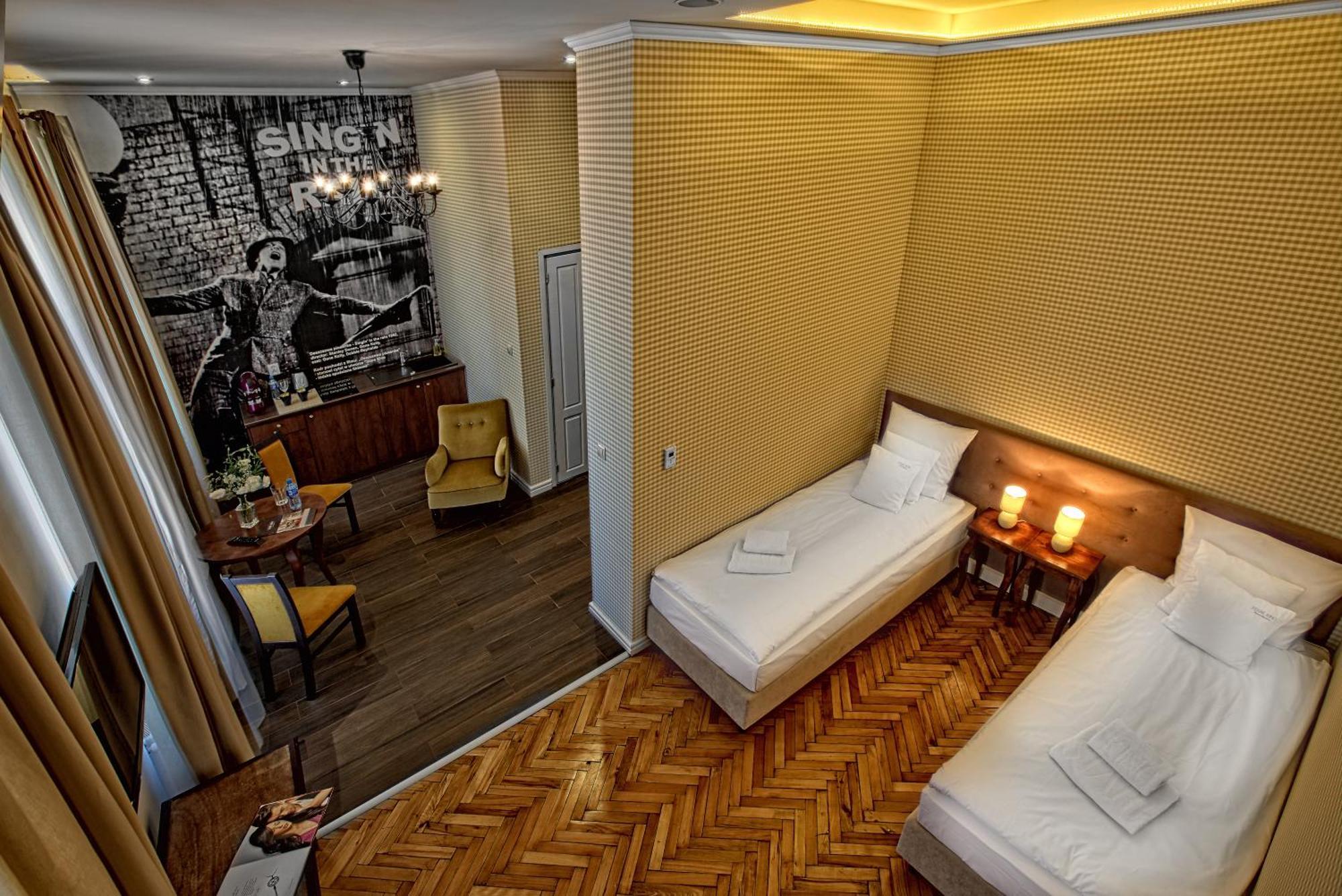 Stare Kino Cinema Residence 우치 객실 사진