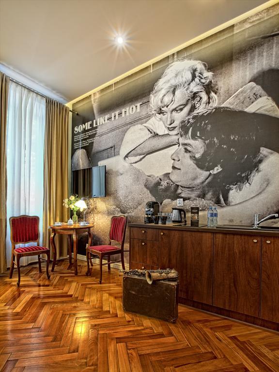 Stare Kino Cinema Residence 우치 외부 사진
